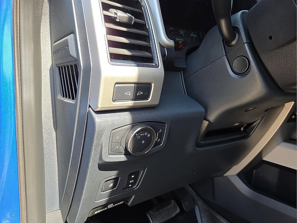 Used 2022 Ford F250 Lariat w/ Lariat Ultimate Package AWD/4WD image 15