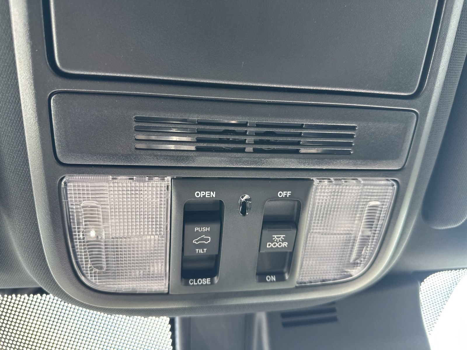 Used 2024 Honda Passport TrailSport image 67
