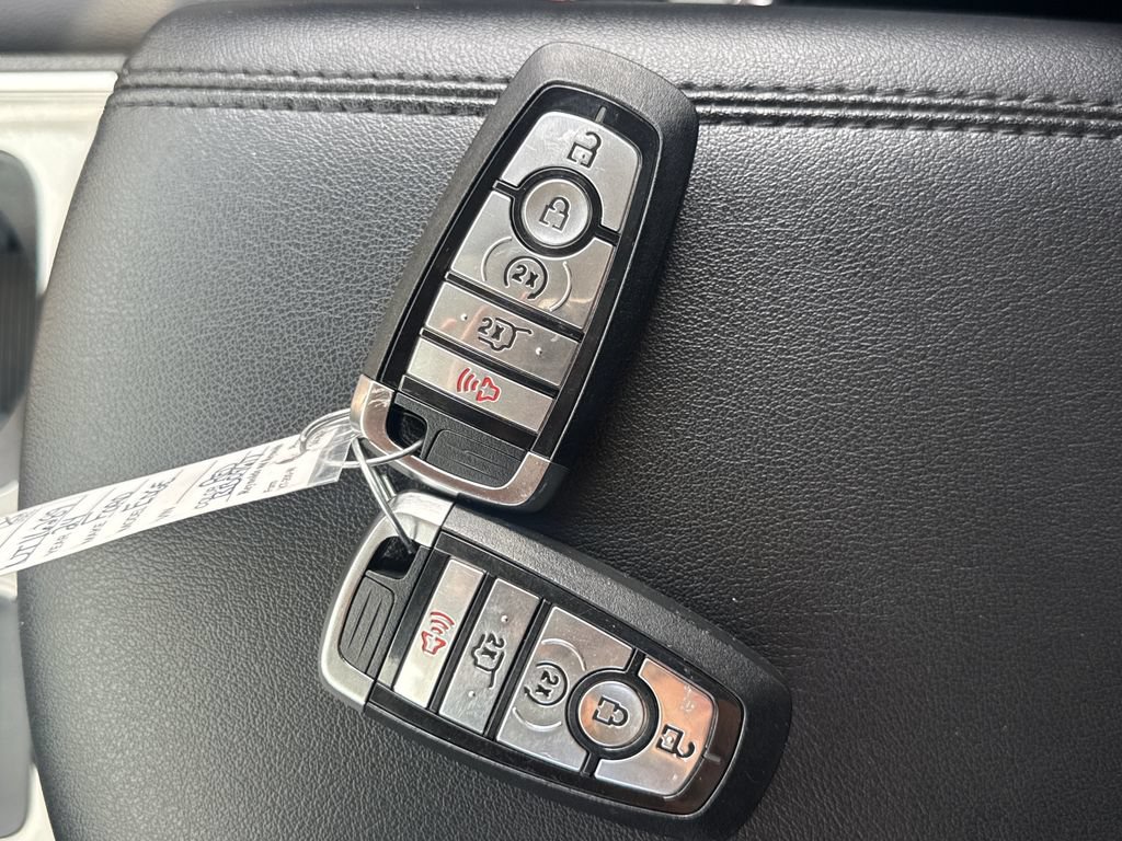 Used 2024 Ford Edge SEL w/ Convenience Package AWD/4WD image 35
