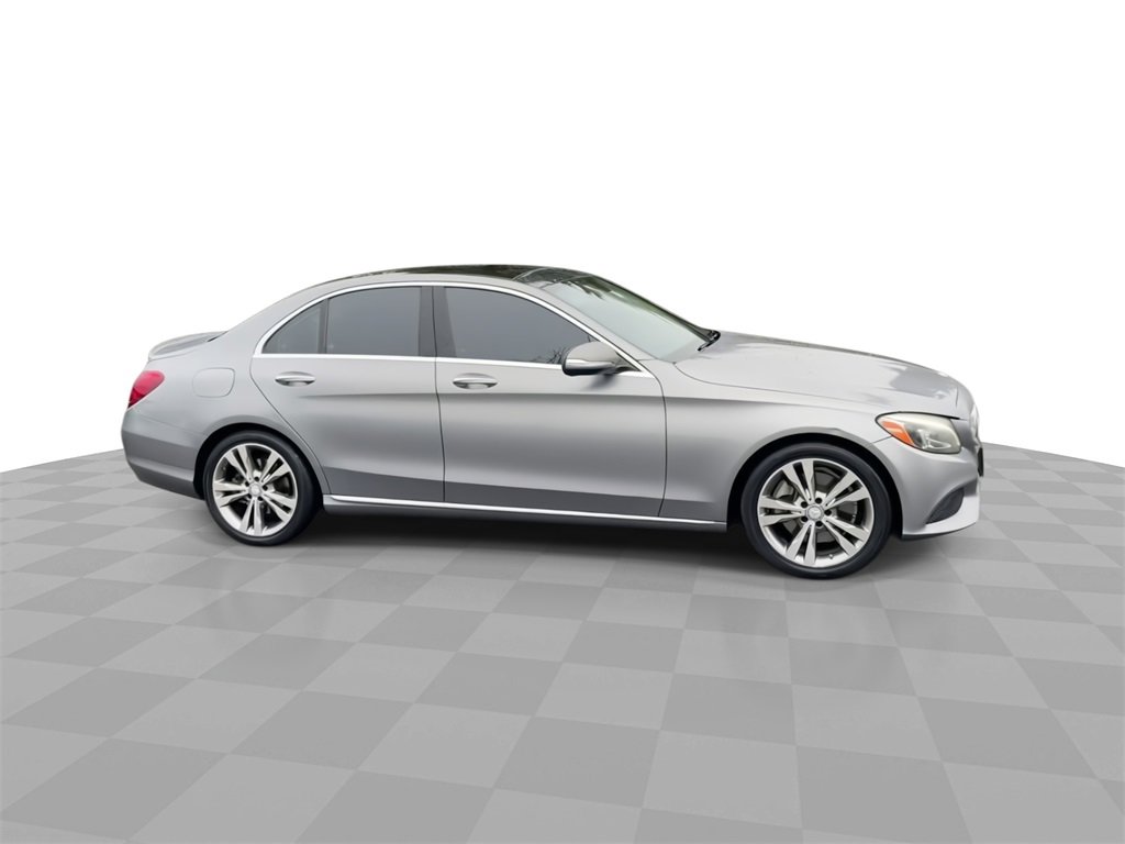 Used 2015 Mercedes-Benz C 300 Sedan image 9