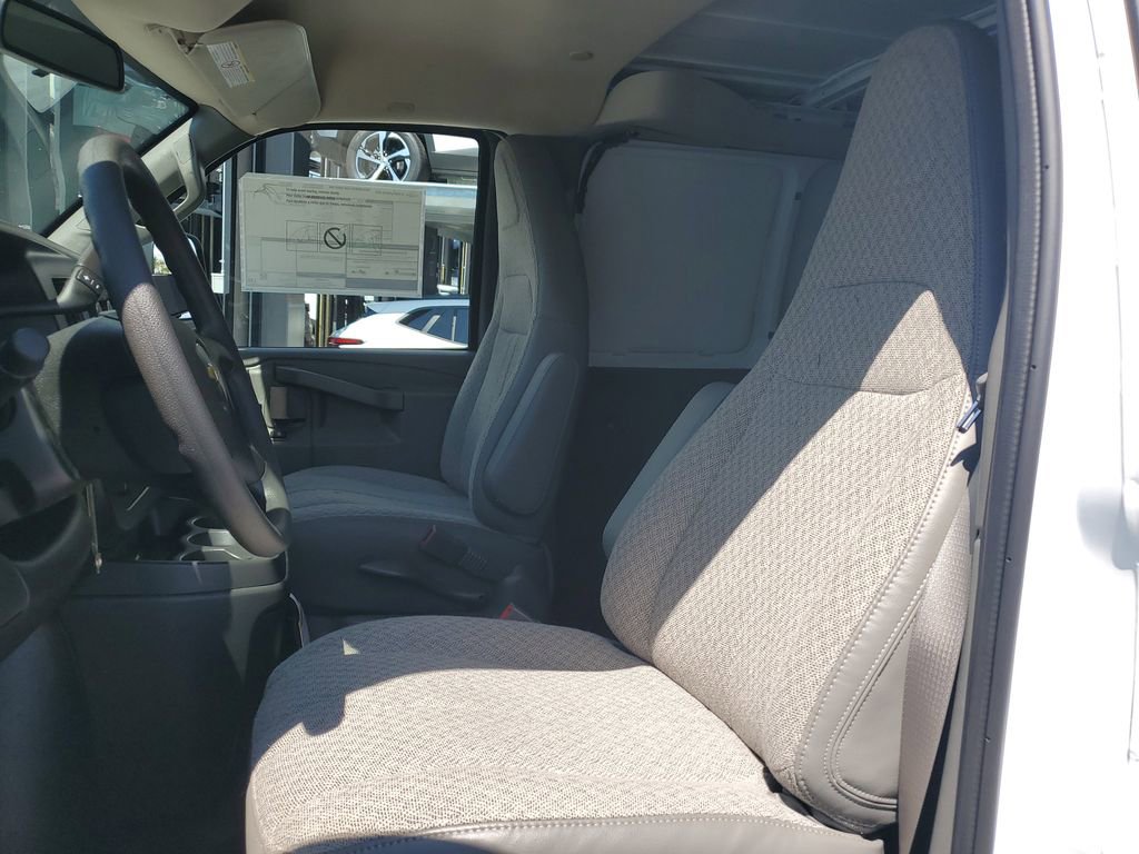 New 2026 Chevrolet Express 2500 w/ Driver Convenience Package image 14