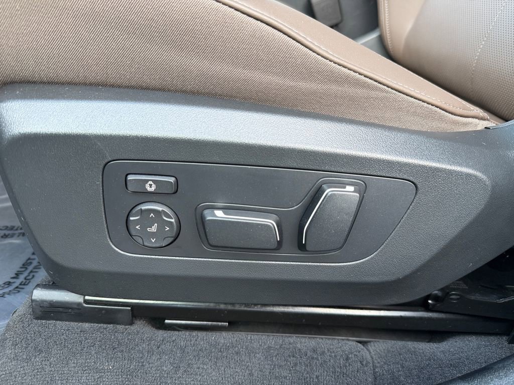Used 2026 BMW X3 M50 w/ Premium Package image 35