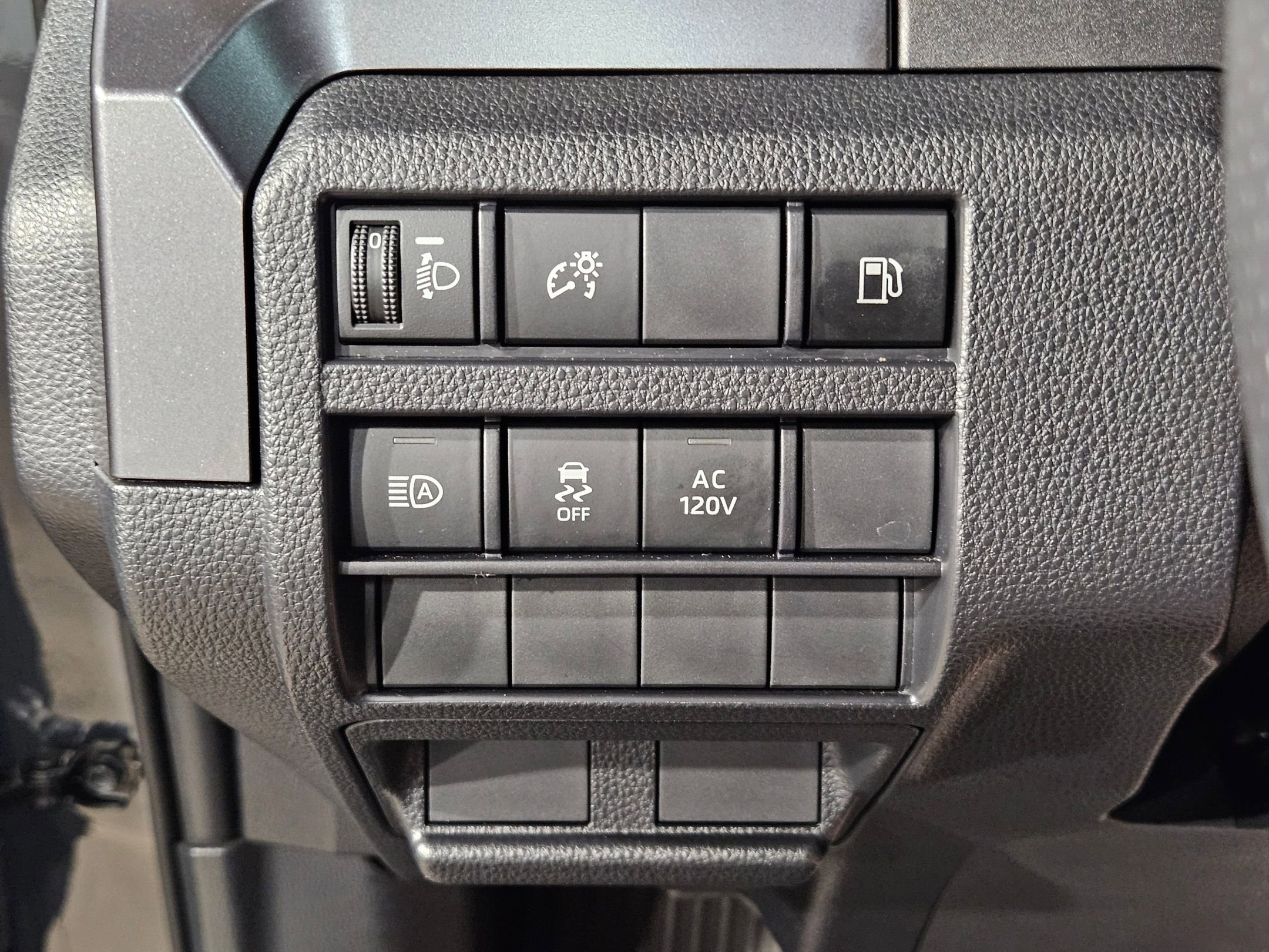 Certified 2025 Toyota 4Runner TRD Off-Road AWD/4WD image 25