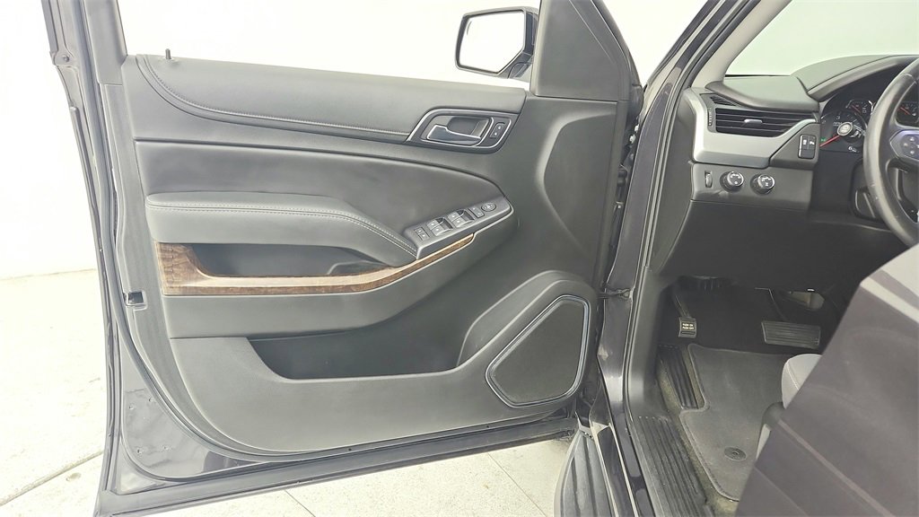 Used 2018 Chevrolet Tahoe LS w/ Skid Plate Package image 26