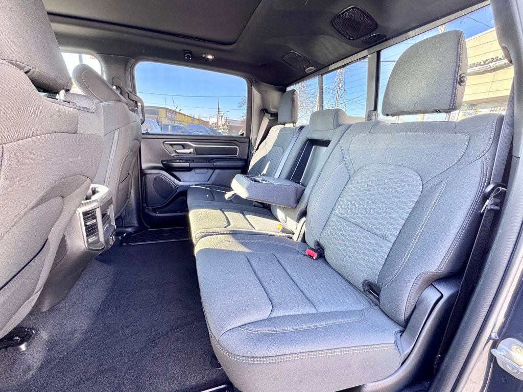 New 2026 RAM 1500 4x4 Crew Cab image 15