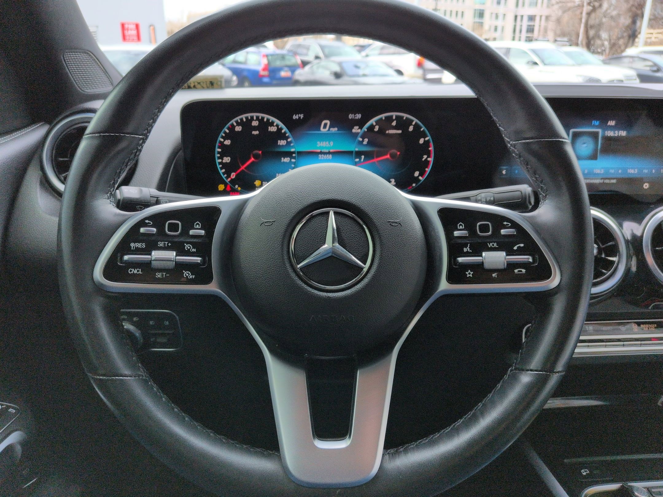 Certified 2023 Mercedes-Benz GLB 250 4MATIC w/ Premium Package image 15