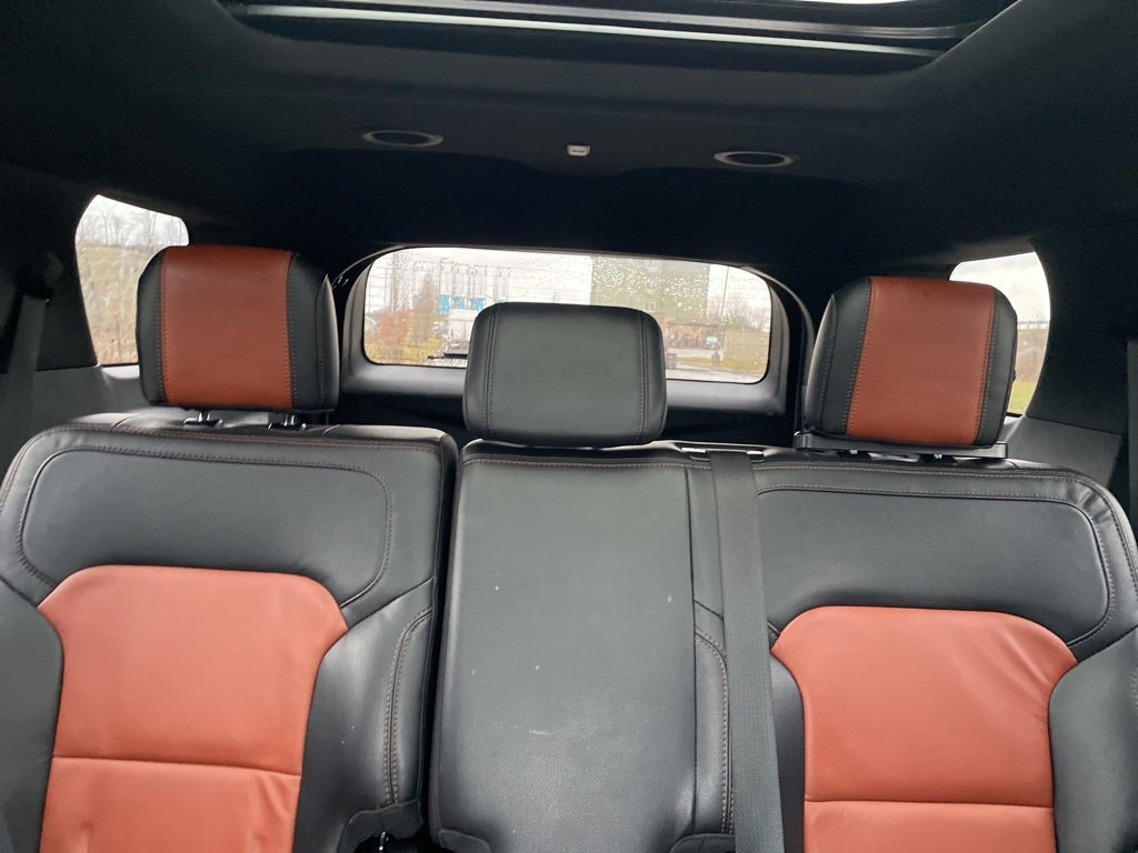 Used 2019 Ford Explorer XLT w/ Equipment Group 202A image 19