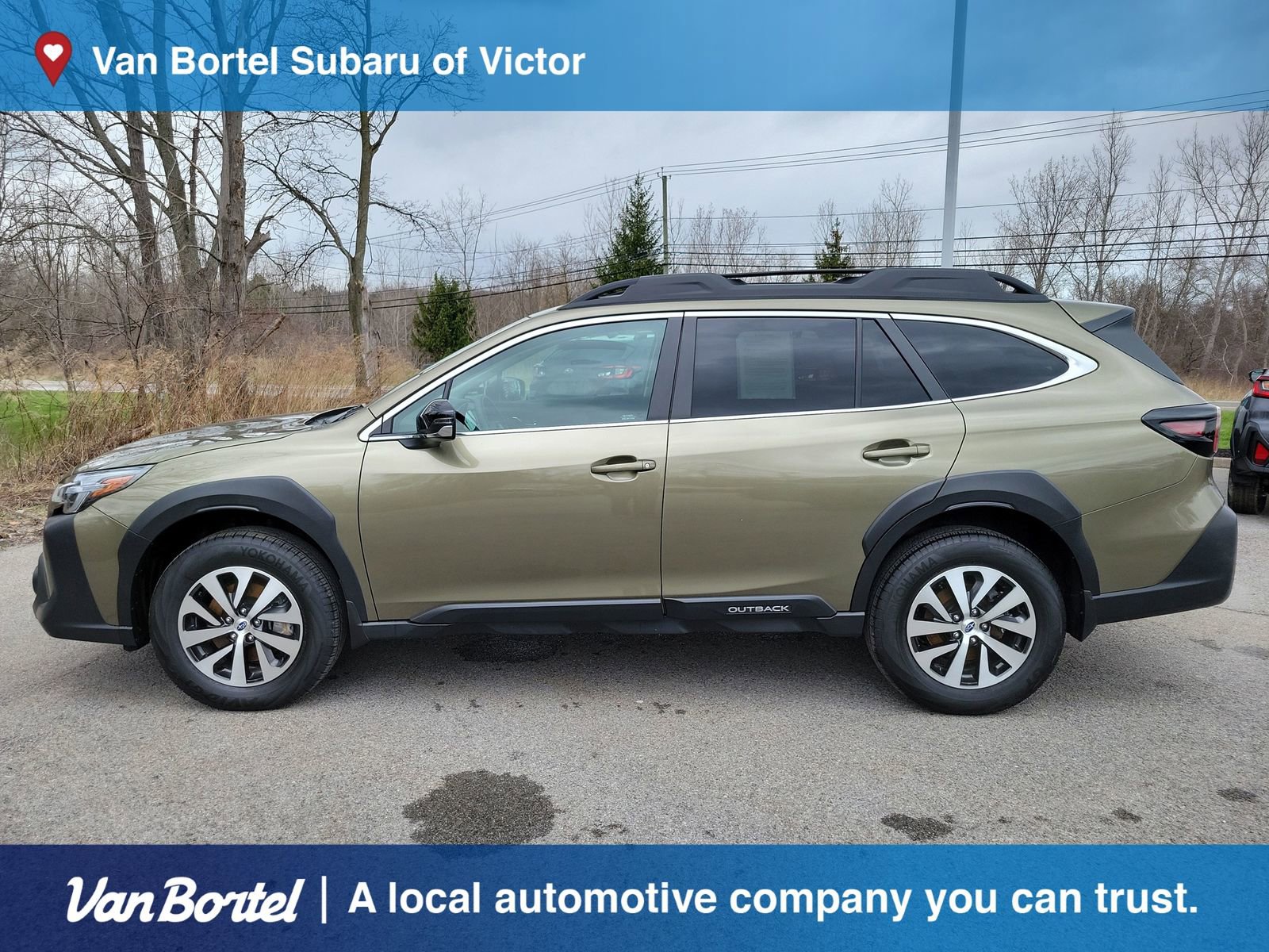 Certified 2025 Subaru Outback Premium image 2