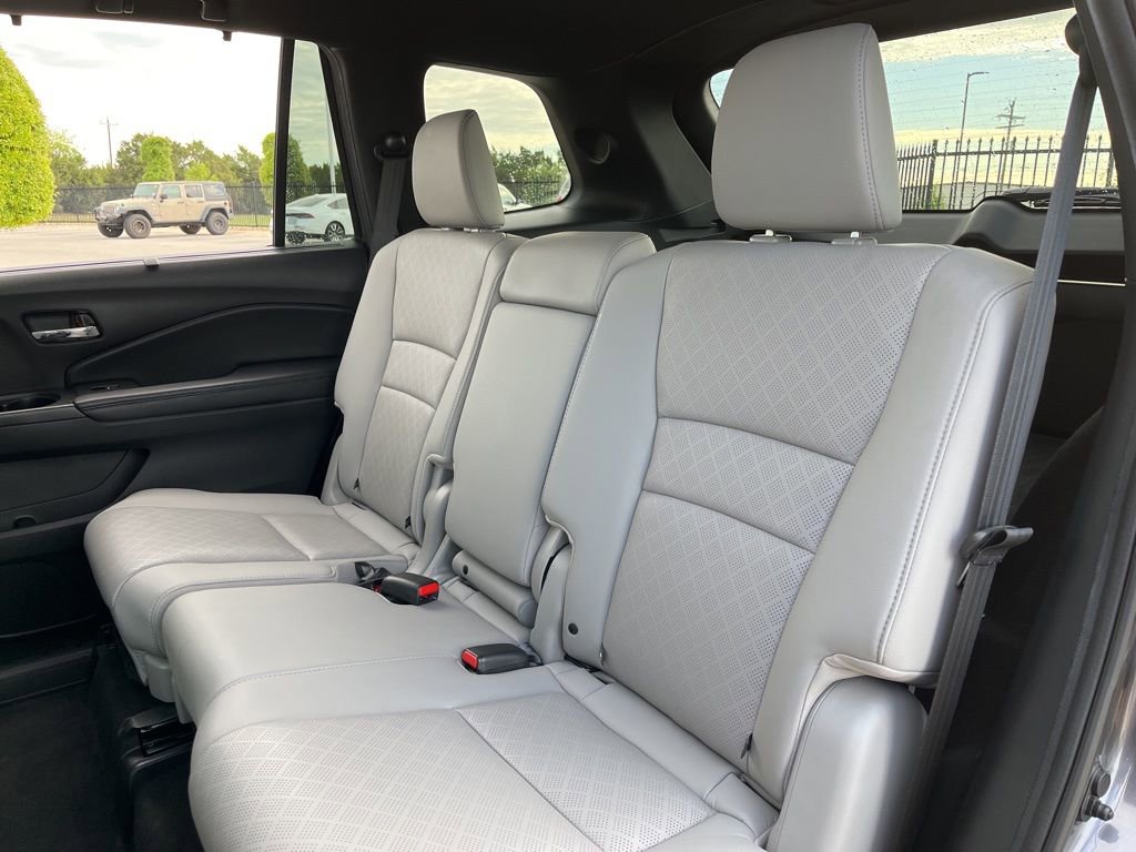 Certified 2019 Honda Passport Touring image 27