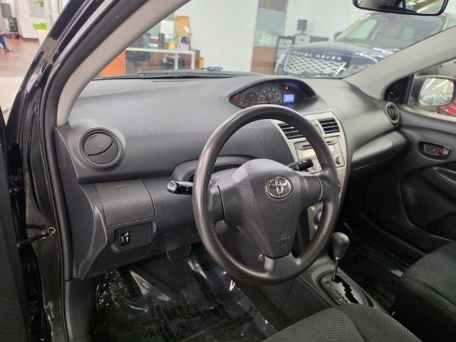 Used 2012 Toyota Yaris Sedan FWD image 8