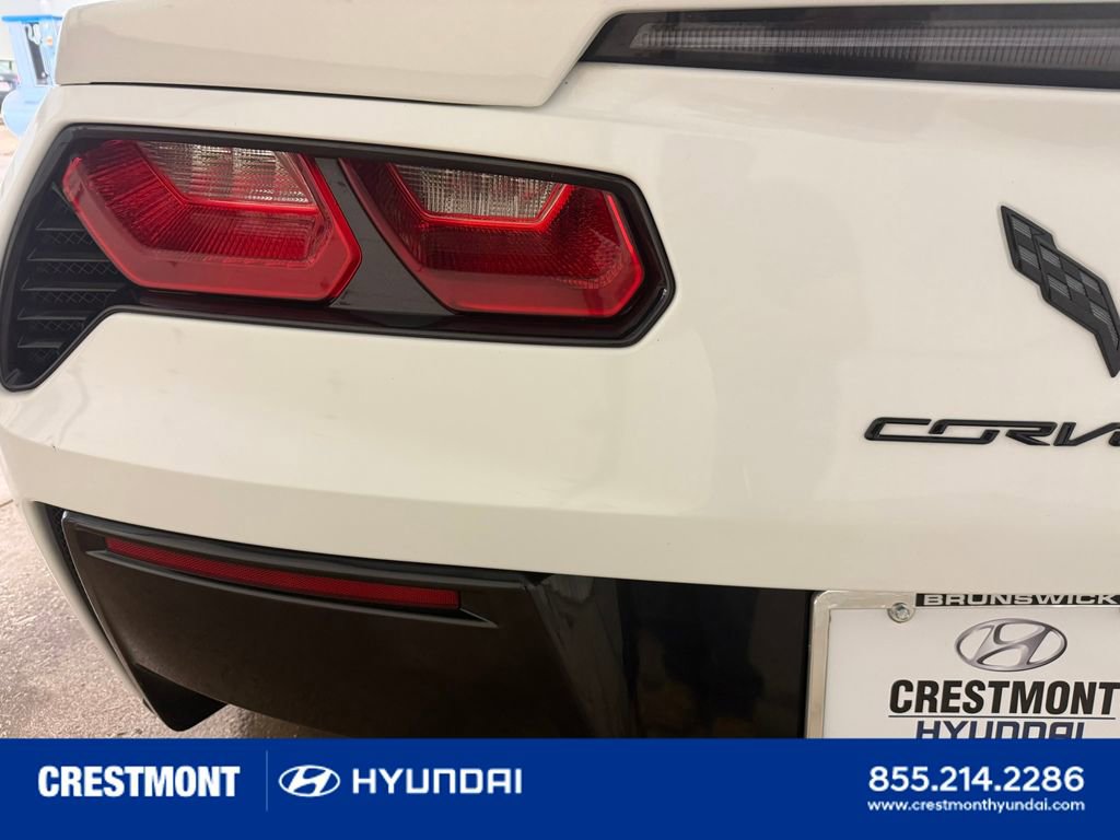 Used 2017 Chevrolet Corvette Stingray Coupe w/ Carbon Flash Badge Package image 11