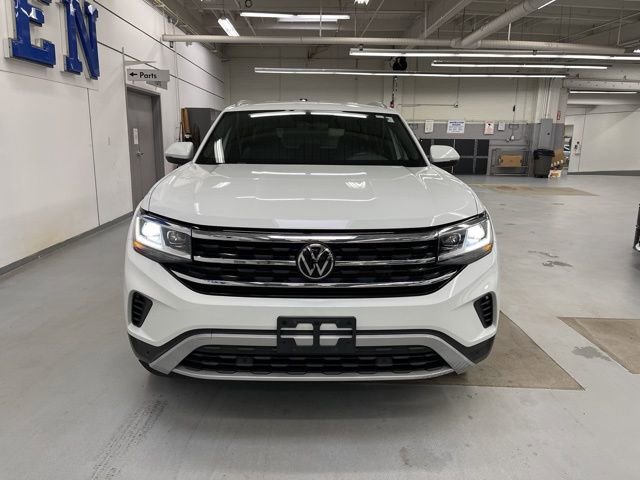 Used 2023 Volkswagen Atlas Cross Sport SE w/ Black Wheel Package image 6