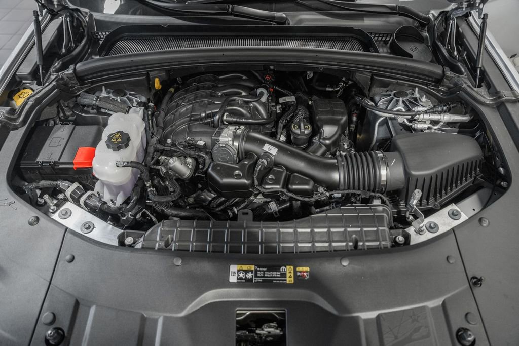 New 2025 Jeep Grand Cherokee Altitude image 17