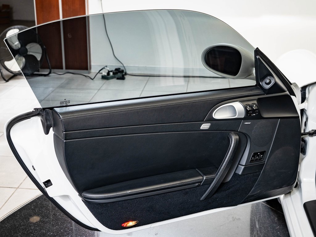 Used 2012 Porsche 911 Turbo S image 29