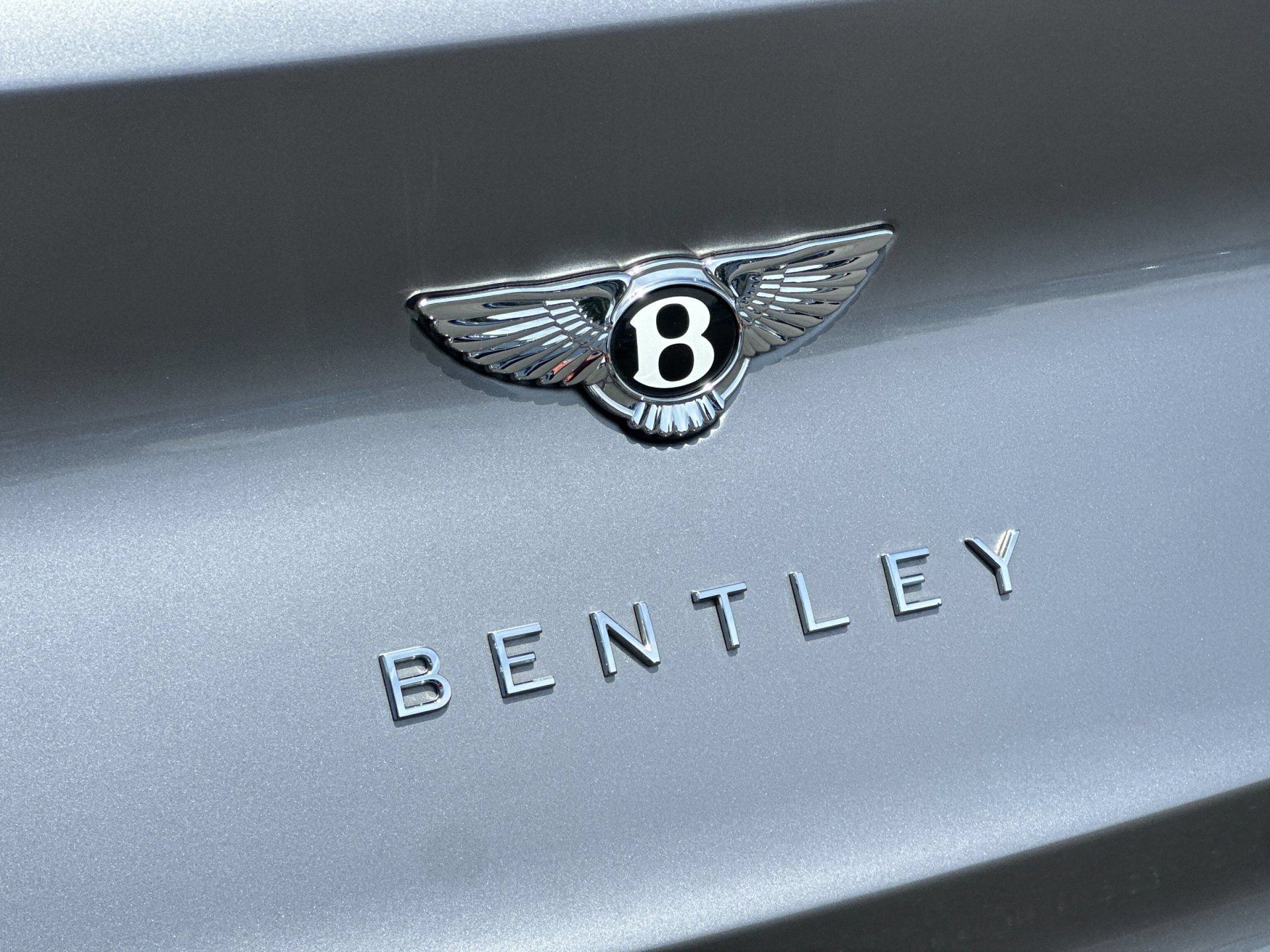 Certified 2022 Bentley Bentayga Speed AWD/4WD image 33