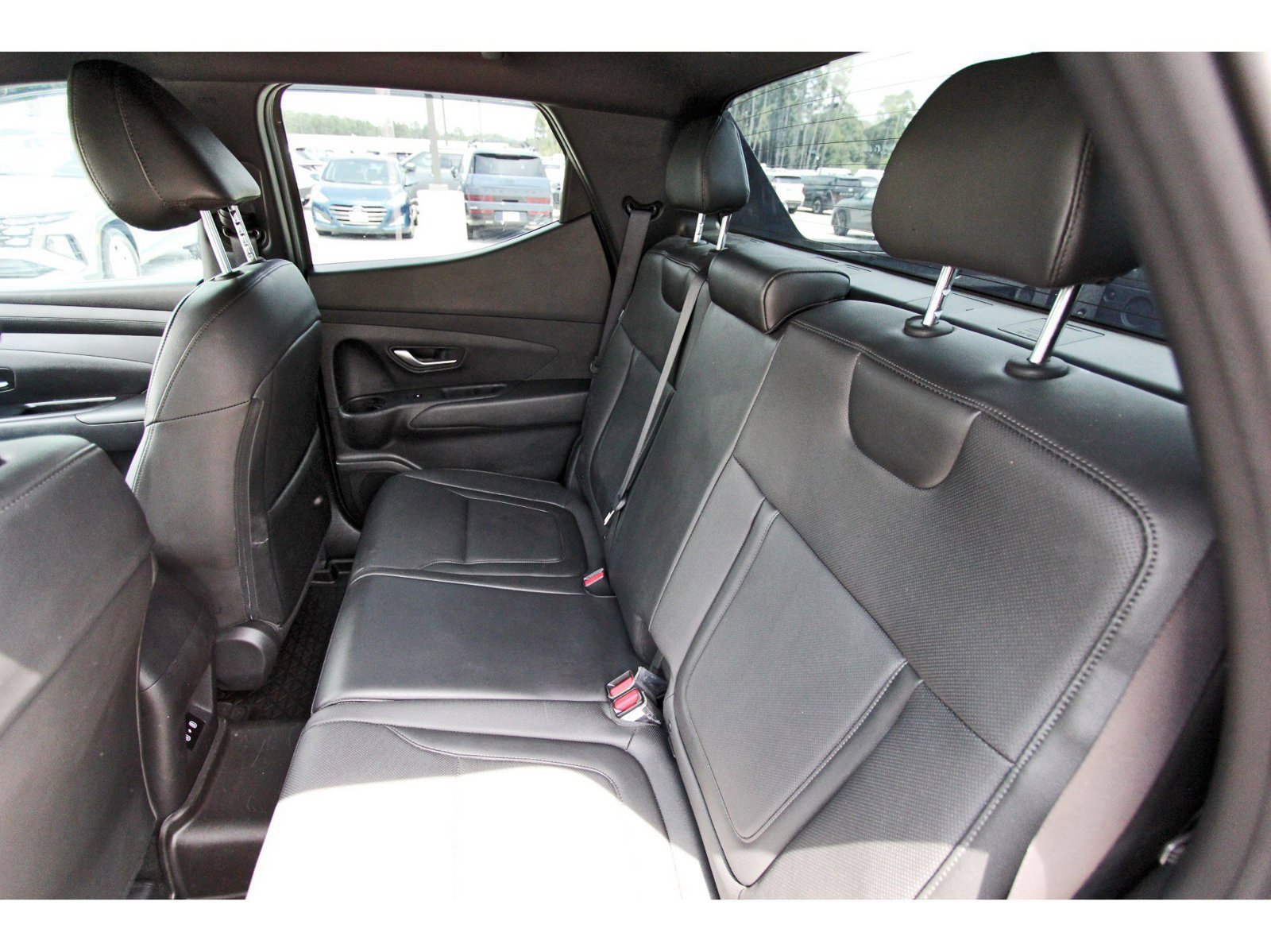Used 2026 Hyundai Santa Cruz SEL FWD image 13