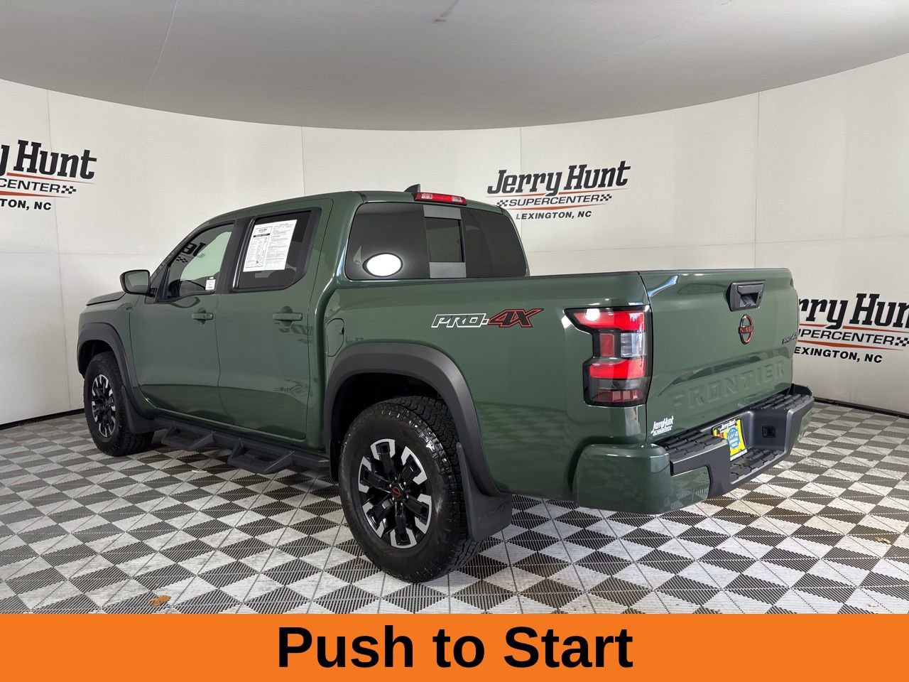 Used 2024 Nissan Frontier PRO-4X w/ Off-Road Protection Package image 7