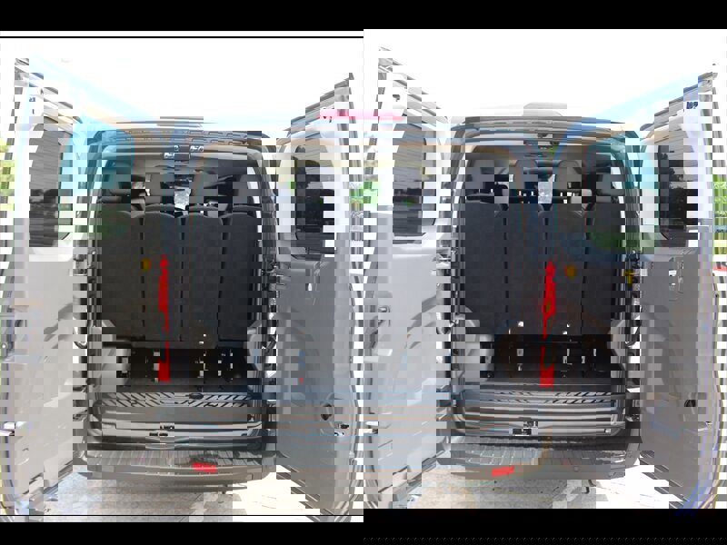 Used 2024 Ford Transit 350 XLT RWD image 8