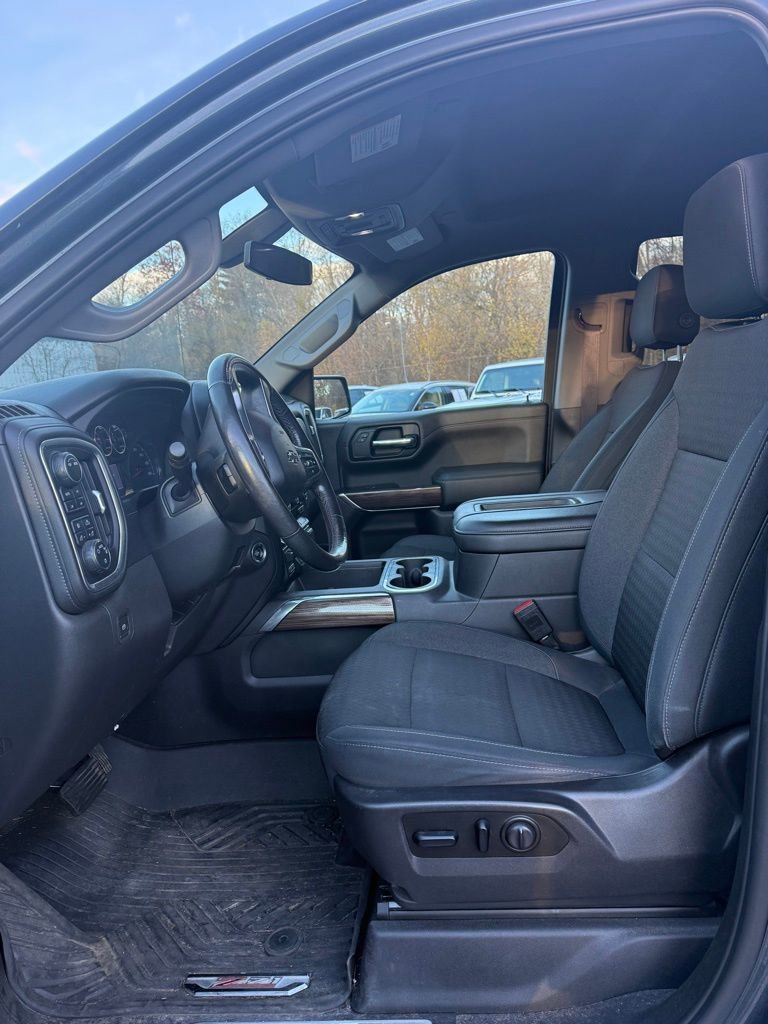 Used 2020 Chevrolet Silverado 1500 RST image 6