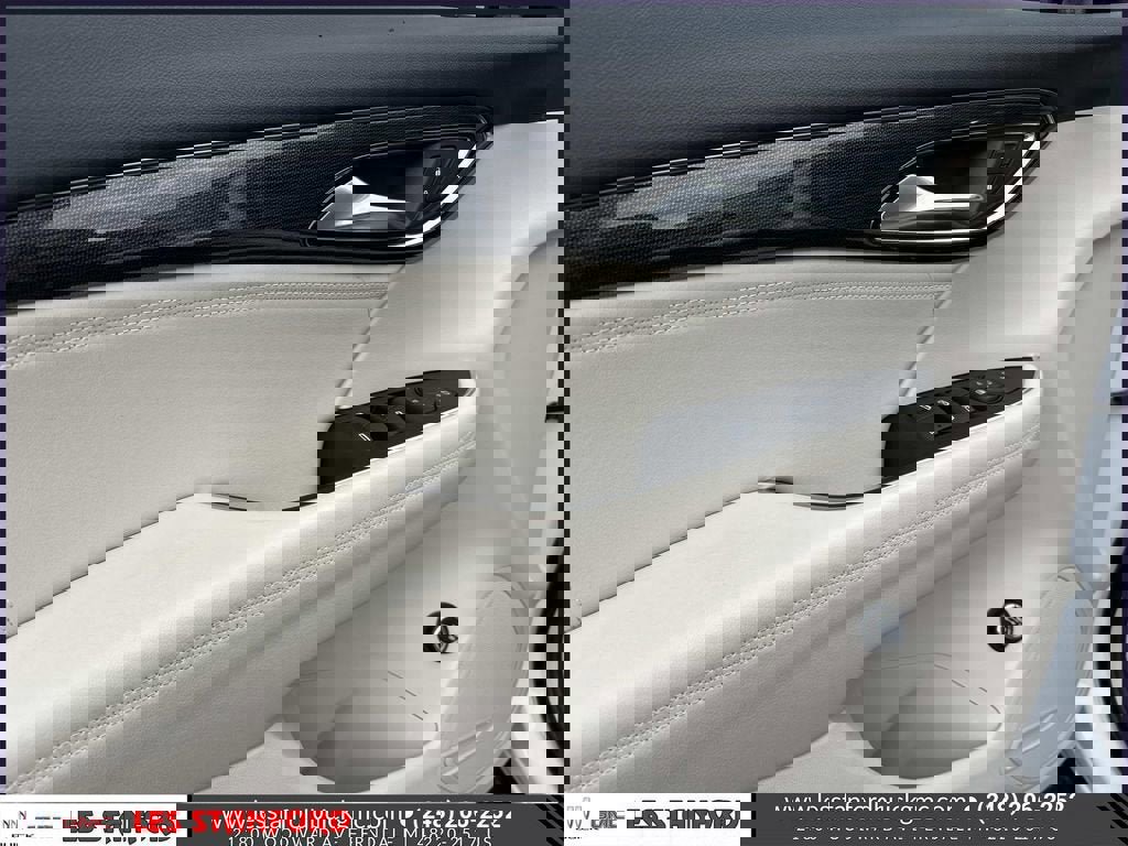 Used 2023 Buick Envision Preferred image 16