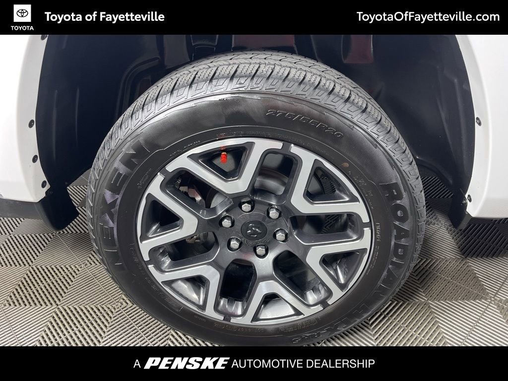 Used 2025 RAM 1500 Laramie image 12