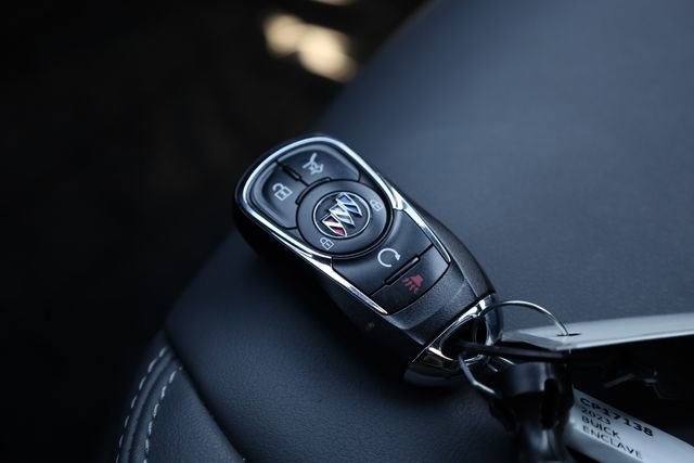 Used 2023 Buick Enclave Essence w/ Experience Buick Package image 37