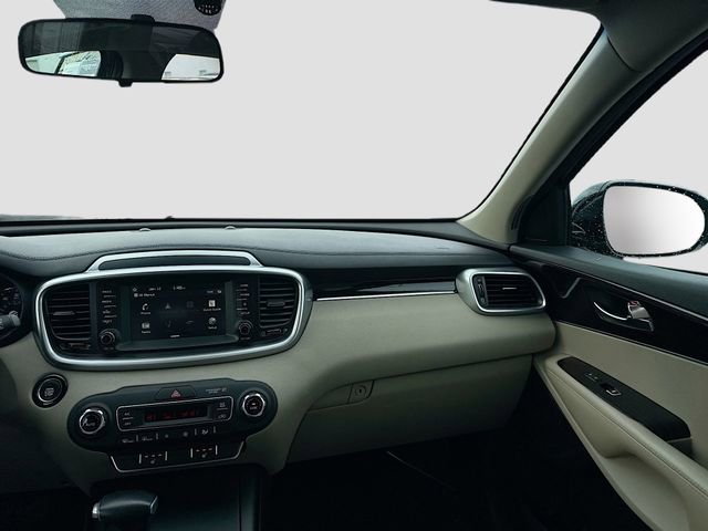 Used 2020 Kia Sorento S image 24