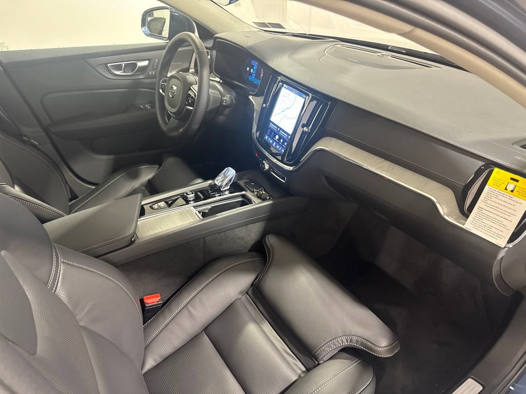 New 2026 Volvo V60 B5 Cross Country Ultra w/ Climate Package AWD/4WD image 27
