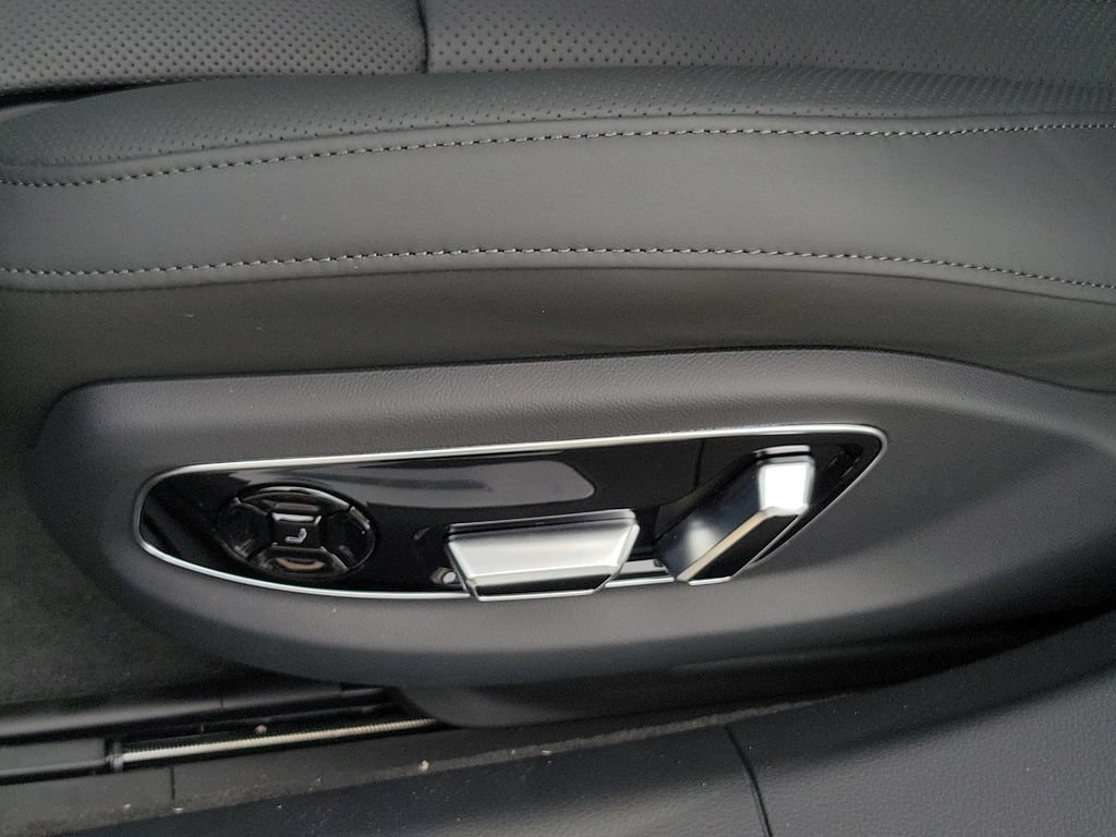 New 2026 Audi A8 L 3.0T AWD/4WD image 19