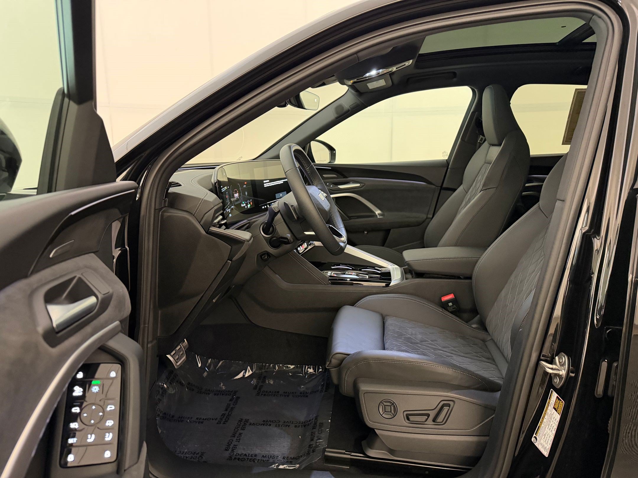 Certified 2025 Audi SQ5 Premium Plus AWD/4WD image 5