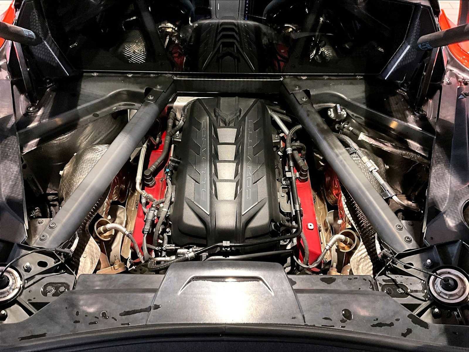 Used 2020 Chevrolet Corvette Stingray Preferred Cpe w/ 2LT Preferred Equipment Group image 24