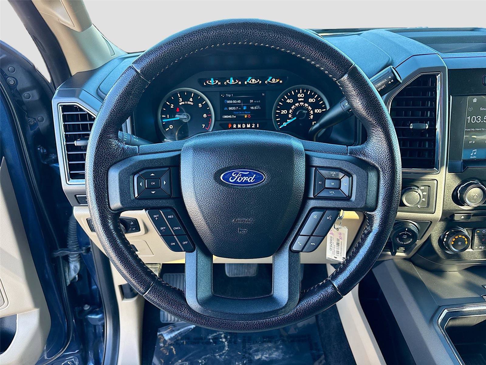 Used 2016 Ford F150 XLT w/ Equipment Group 302A Luxury image 11