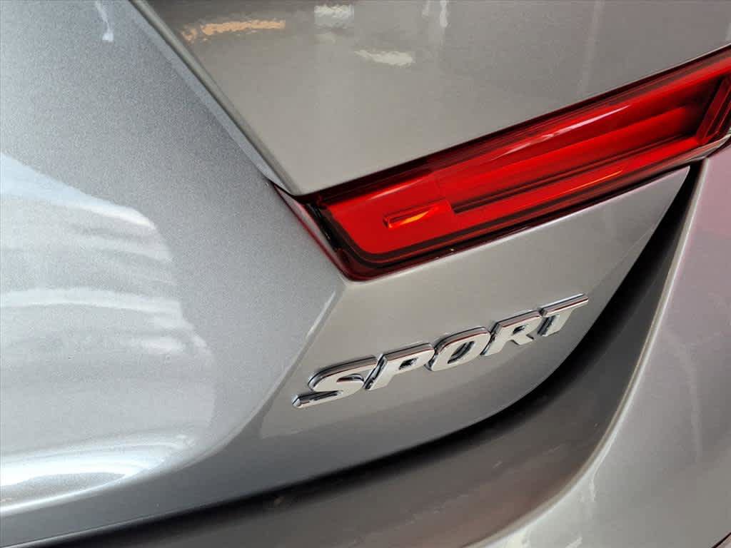 Used 2022 Honda Accord Sport image 18