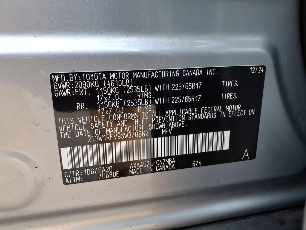 Used 2025 Toyota RAV4 XLE FWD image 31