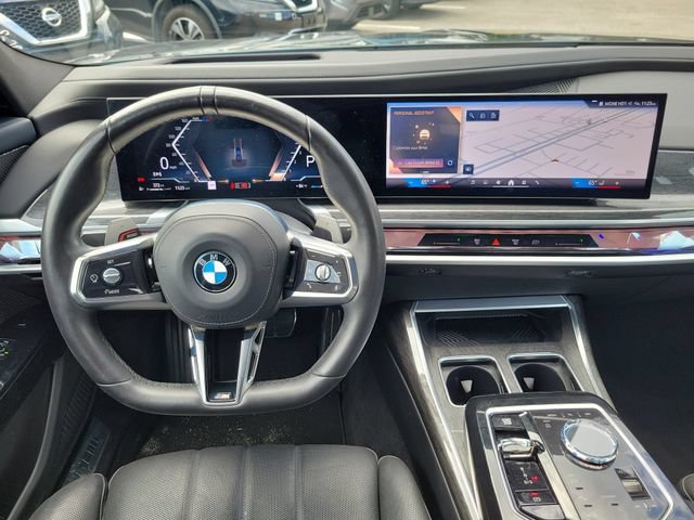 Used 2025 BMW 740i RWD image 14