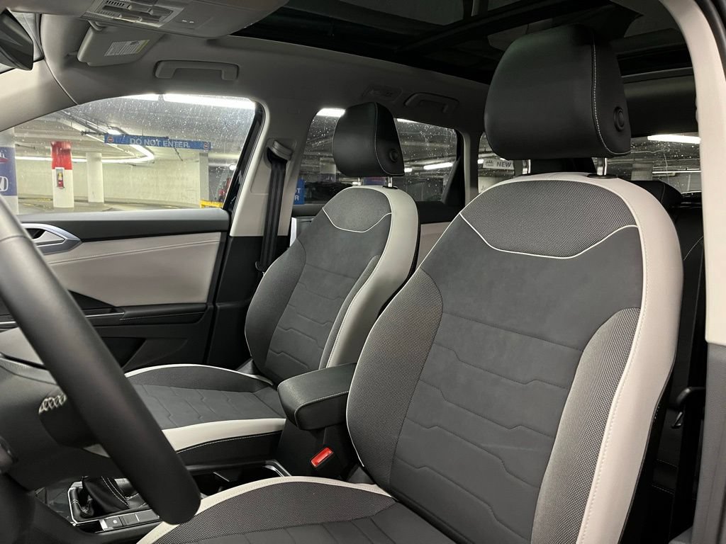 New 2026 Volkswagen Taos SE AWD/4WD image 20