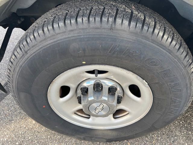 Used 2020 Chevrolet Express 3500 LT w/ LT Preferred Equipment Group image 19