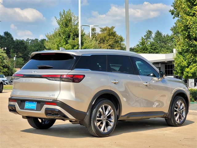 Used 2023 INFINITI QX60 Luxe w/ Cargo Package image 4