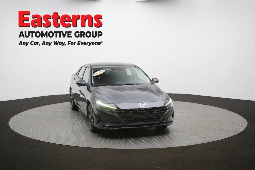 Used 2021 Hyundai Elantra SEL FWD image 50