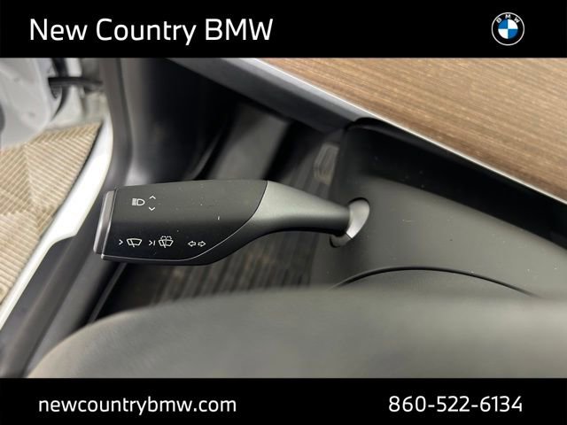 Used 2022 Tesla Model Y Long Range image 15