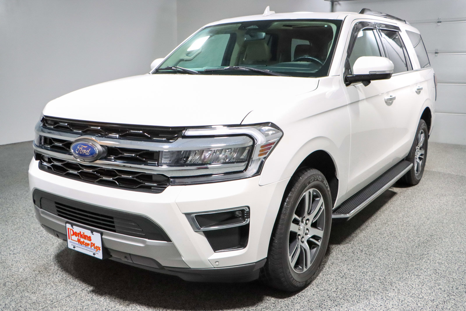 Used 2022 Ford Expedition Limited image 35