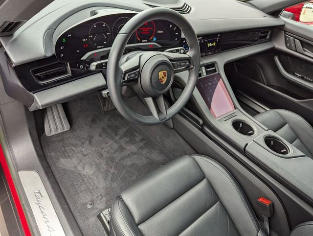 Used 2022 Porsche Taycan 4S image 7