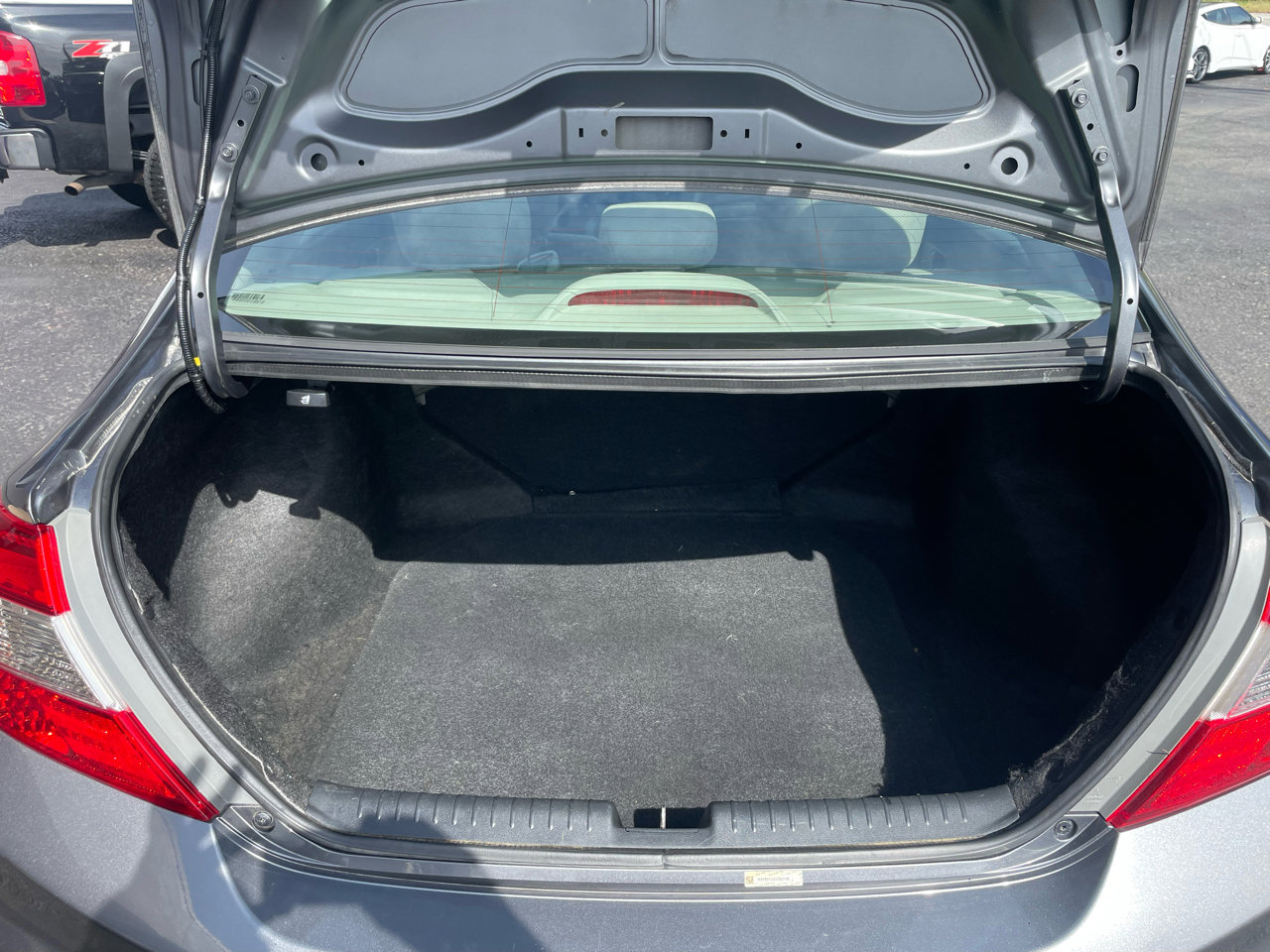 Used 2012 Honda Civic LX image 7