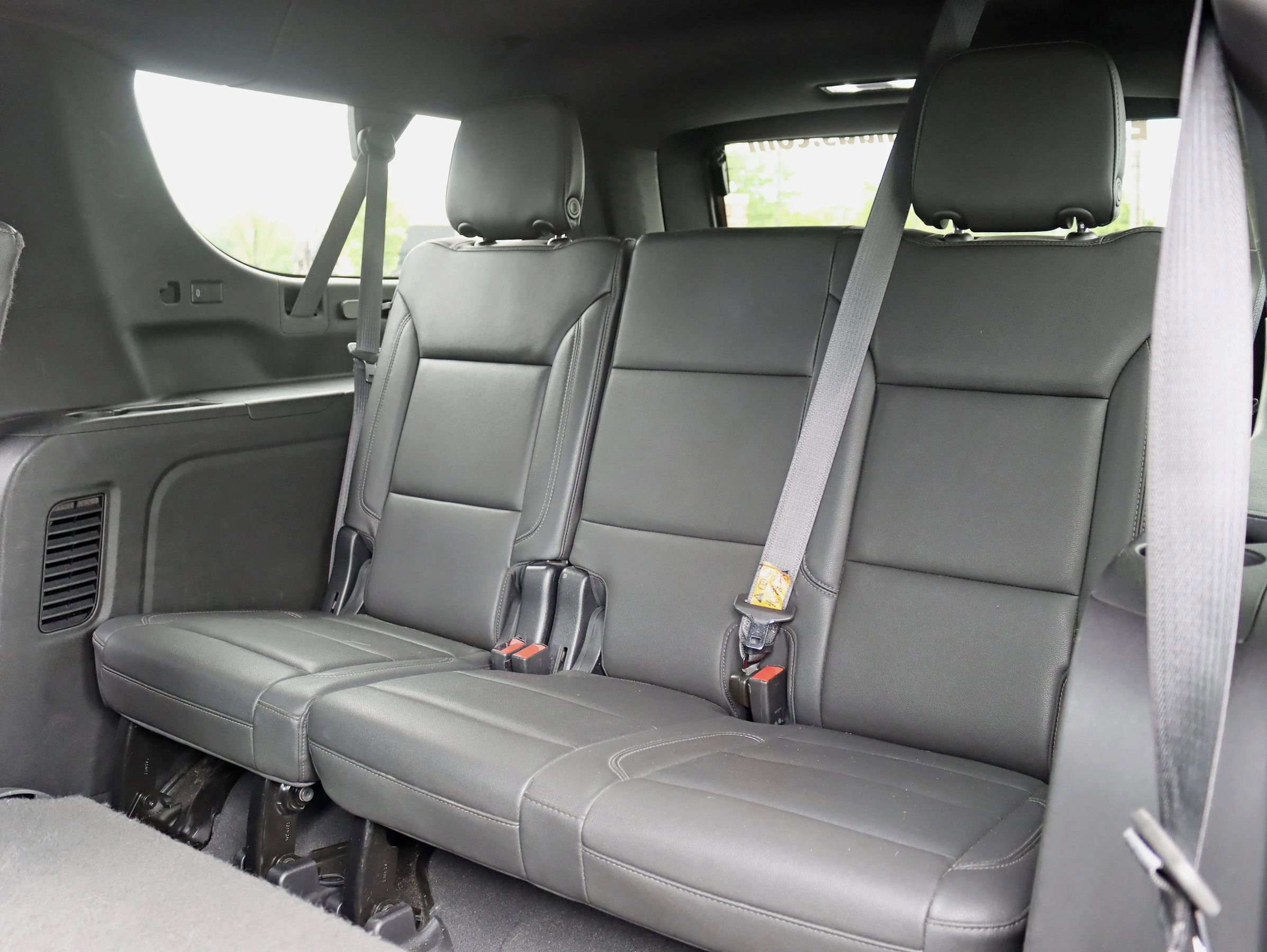 Used 2023 Chevrolet Suburban LT AWD/4WD image 31