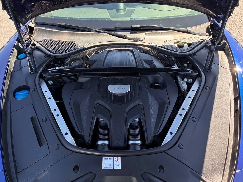 Used 2020 Porsche Panamera 4S AWD/4WD image 9