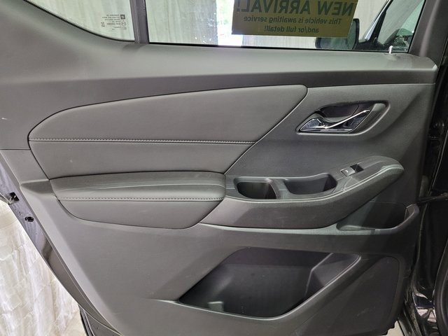 Used 2022 Chevrolet Traverse LT image 47
