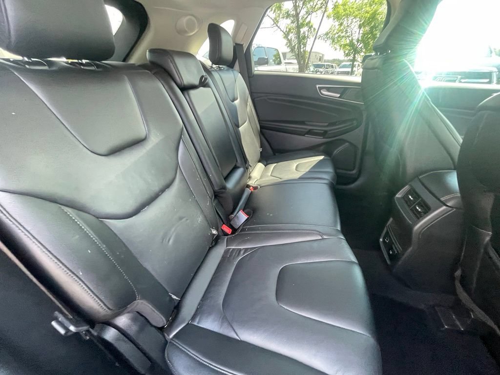 Used 2021 Ford Edge Titanium AWD/4WD image 26