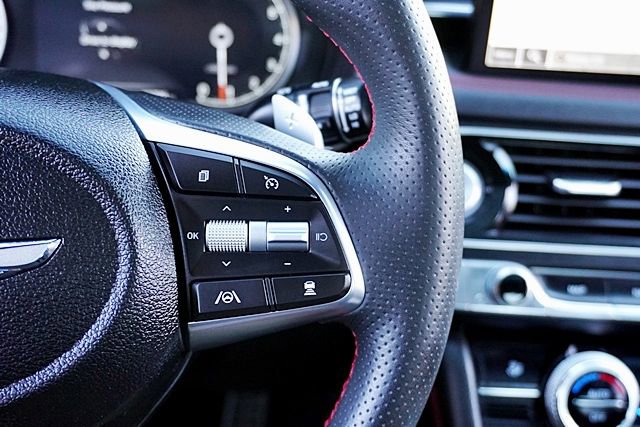 Used 2023 Genesis G70 2.0T w/ Sport Prestige Package image 37