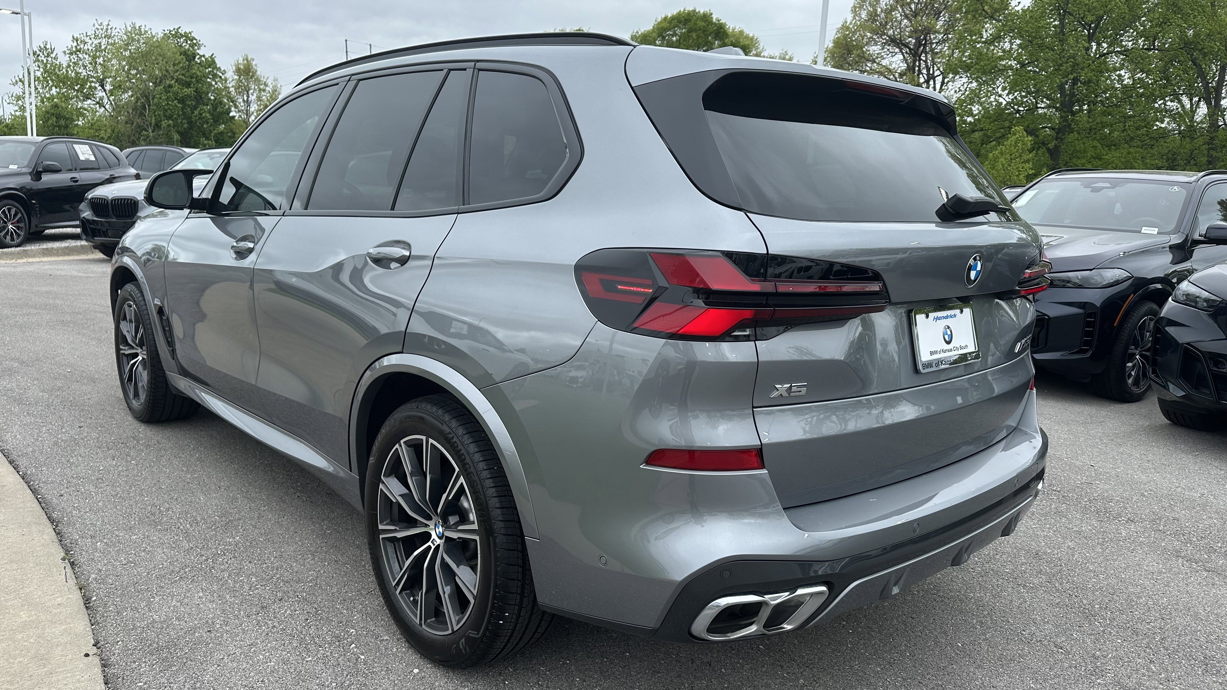 Certified 2025 BMW X5 M60i image 8