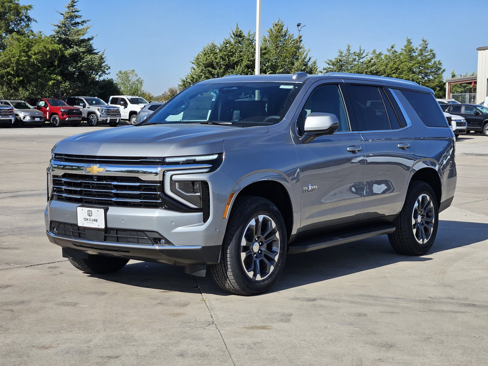 New 2027 Chevrolet Tahoe LT w/ Comfort Package RWD image 2